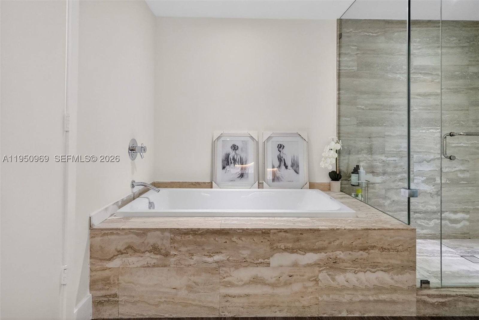 Real estate property located at 2900 7th Ave #1108, Miami-dade, Biscayne Beach Condo, Miami, FL