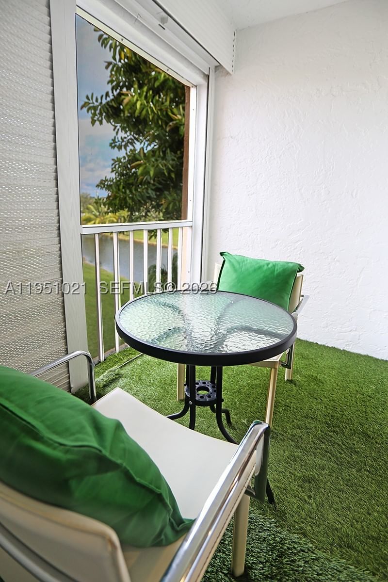 Real estate property located at 6570 Royal Palm Blvd #301J, Broward, Royal Park Gardens I-j Co, Margate, FL