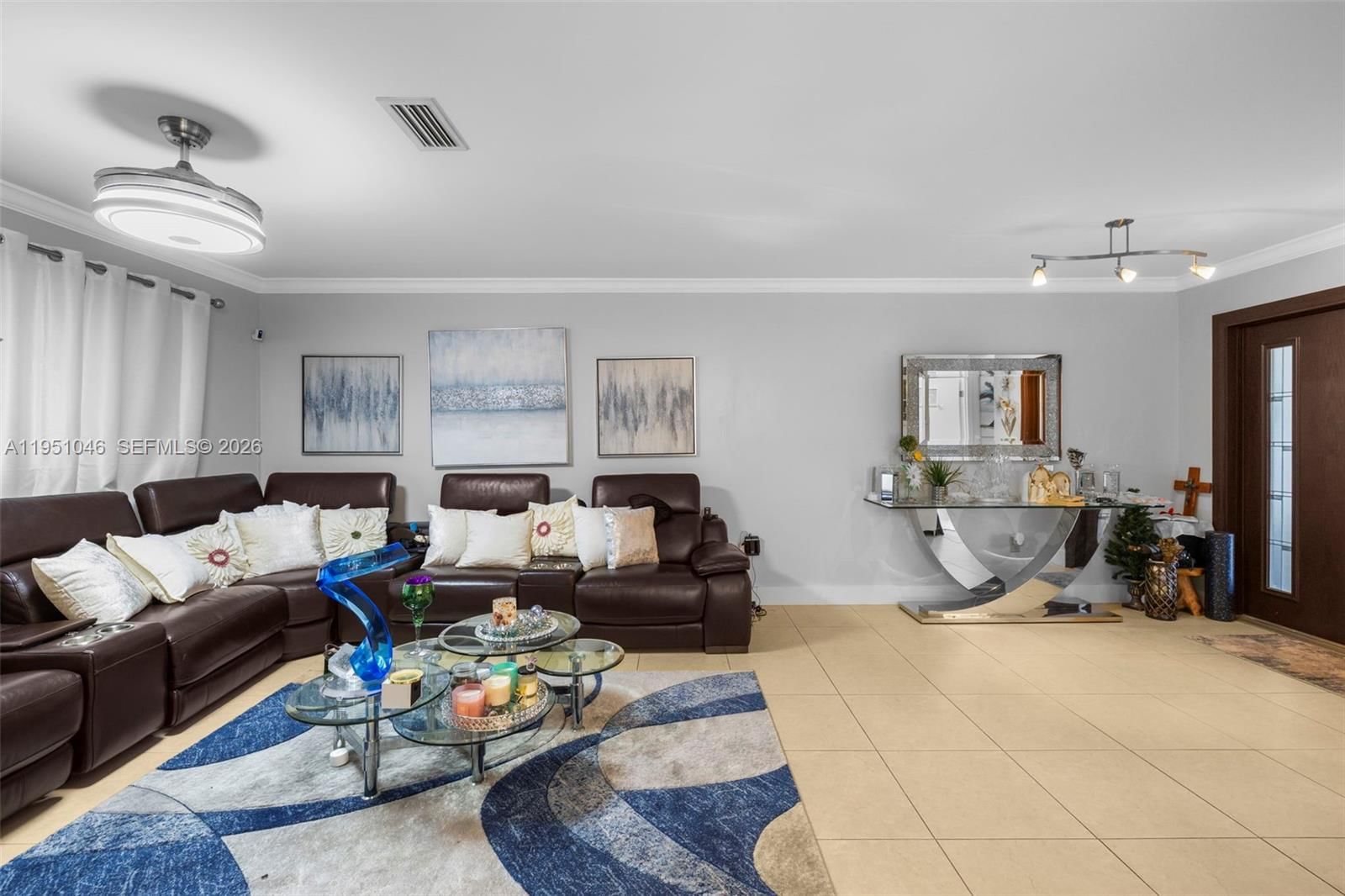 Real estate property located at 20134 Lake Dr, Miami-dade, Farberville Sub, Hialeah, FL