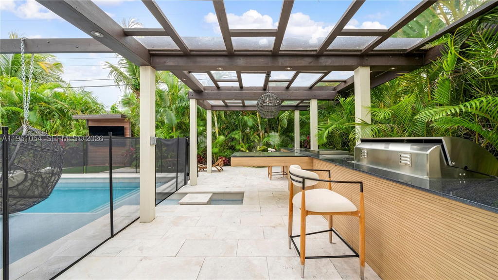 Real estate property located at 1810 43rd Ct, Broward, Coral Heights Sec One, Oakland Park, FL