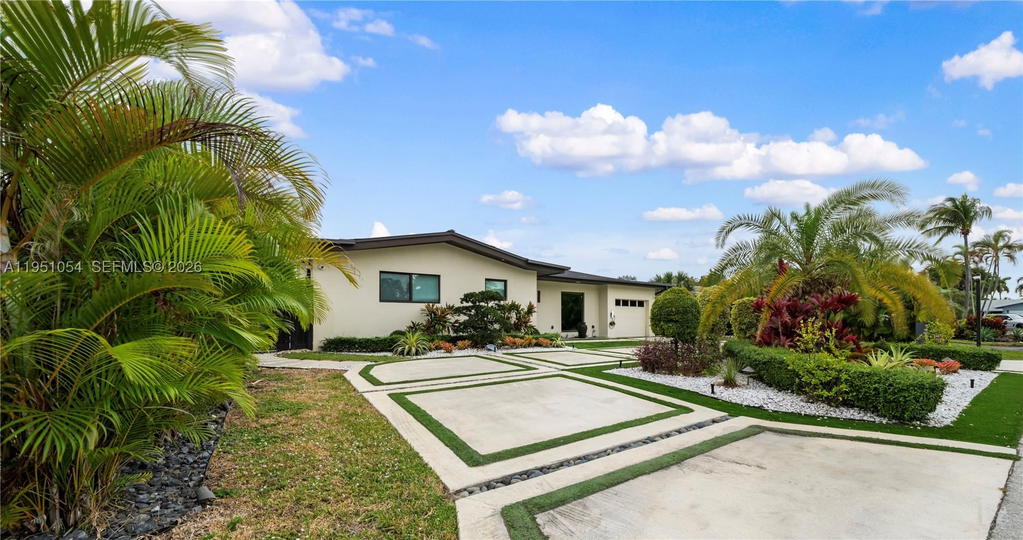 Real estate property located at 1810 43rd Ct, Broward, Coral Heights Sec One, Oakland Park, FL