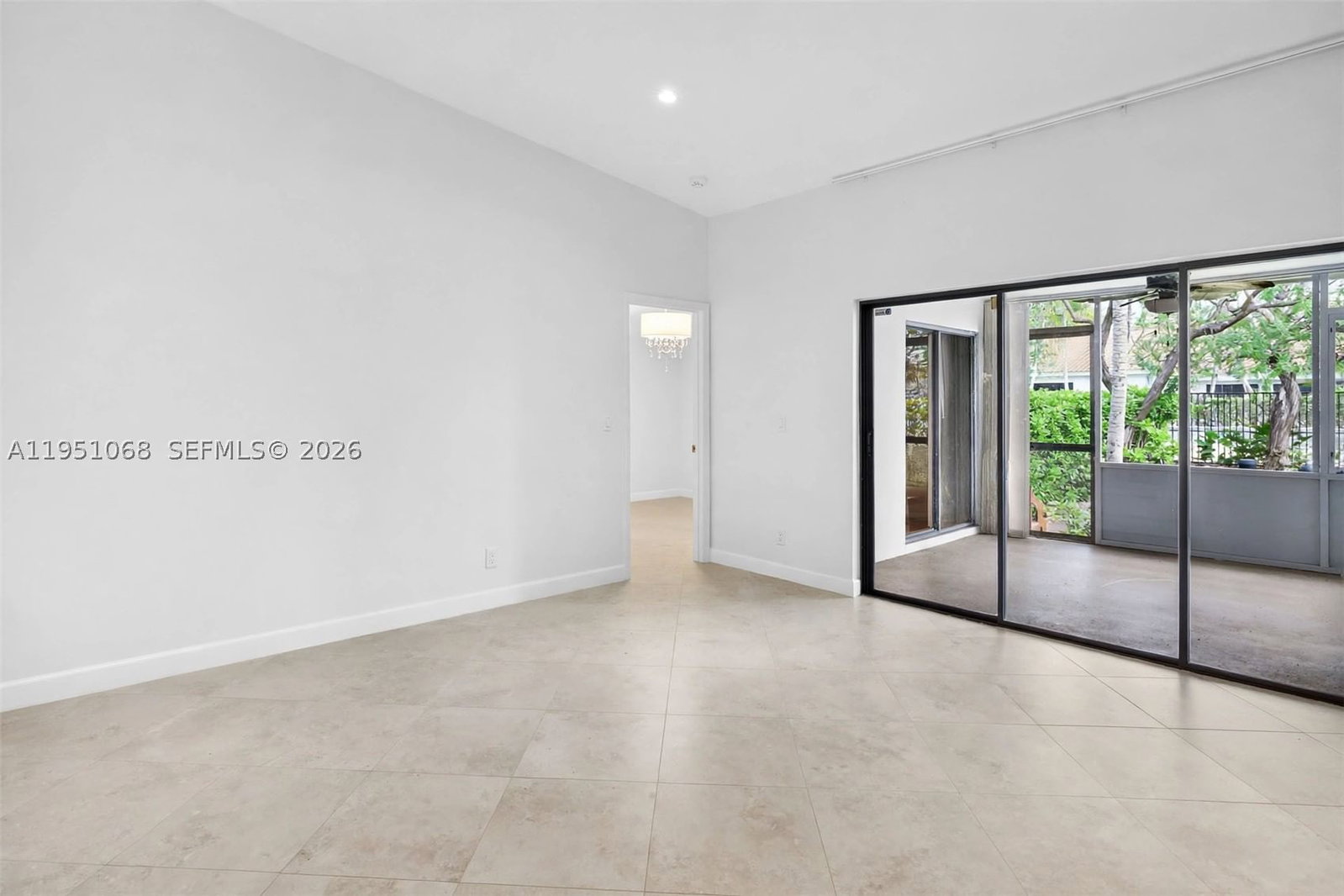 Real estate property located at 21248 Harbor Way #243-24, Miami-dade, Costain Villas Harbor Vil, Aventura, FL
