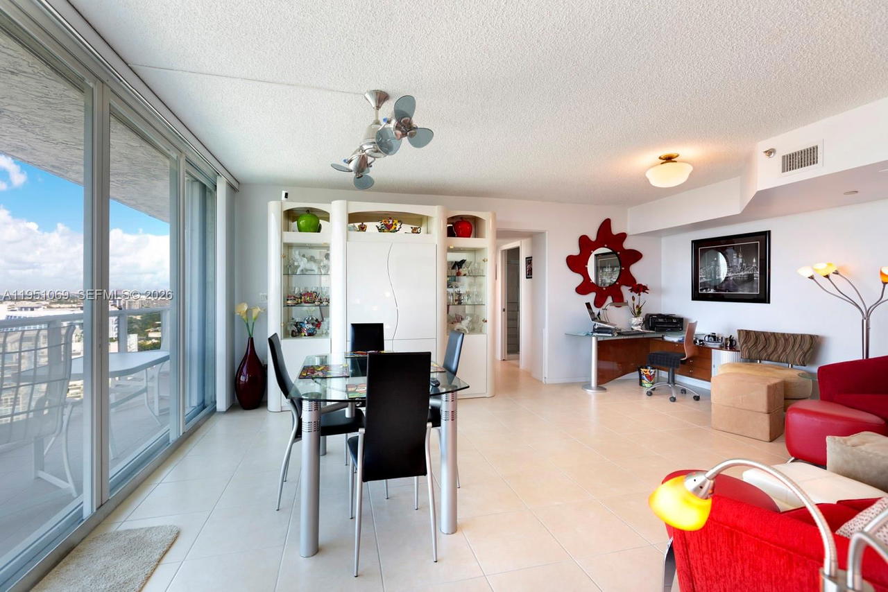 Real estate property located at 5900 Collins Ave #2105, Miami-dade, The Grandview Condo, Miami Beach, FL