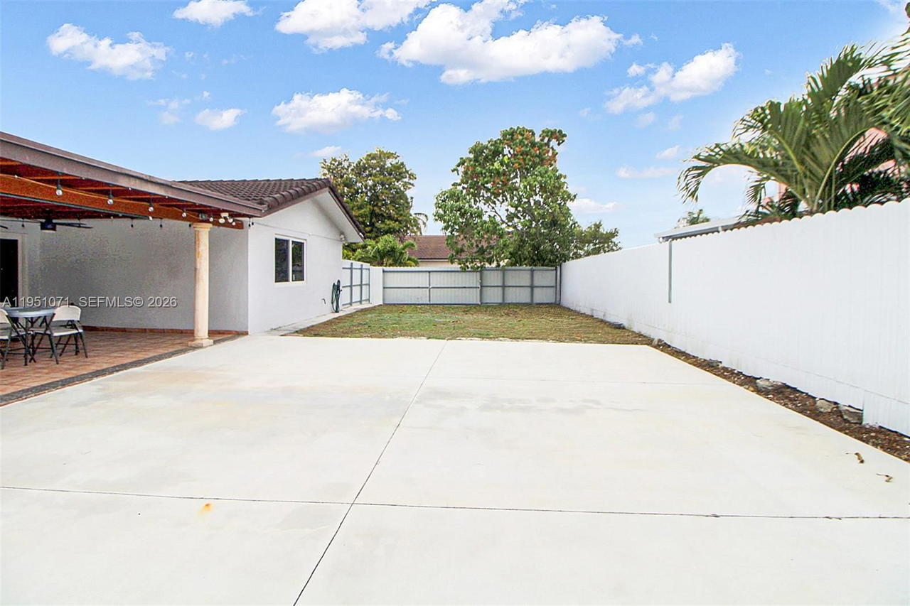 Real estate property located at 6301 149th Ct, Miami-dade, West Miller Heights Amend, Miami, FL