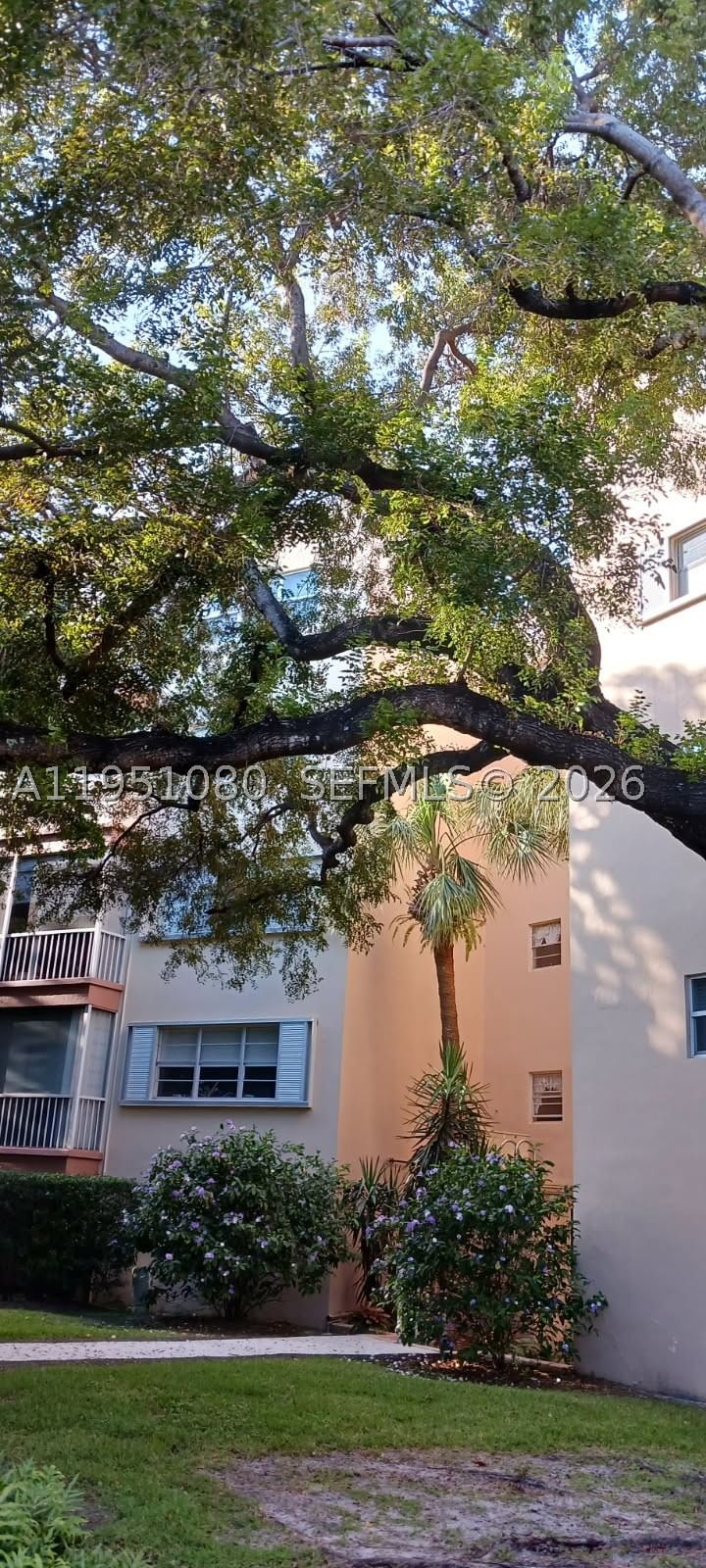 Real estate property located at 6731 Cypress Rd #310, Broward, Plantation Terrace Condo, Plantation, FL