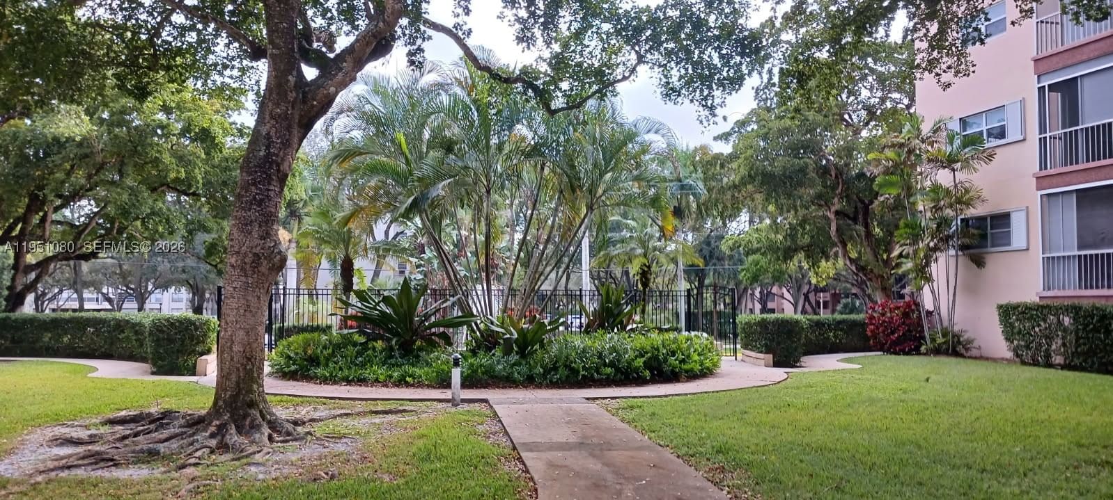 Real estate property located at 6731 Cypress Rd #310, Broward, Plantation Terrace Condo, Plantation, FL