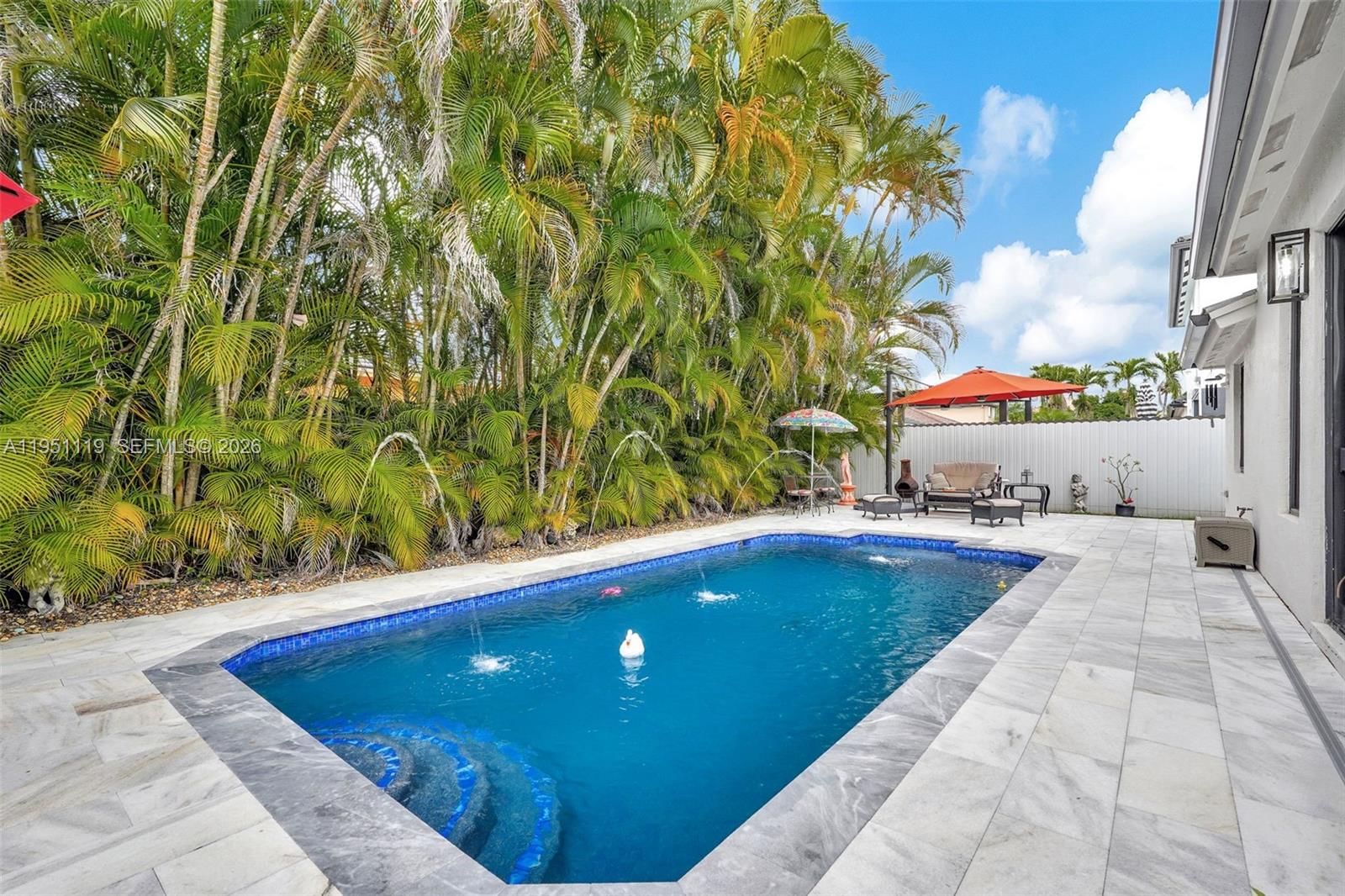 Real estate property located at 15977 141st St, Miami-dade, Paradise Reef, Miami, FL