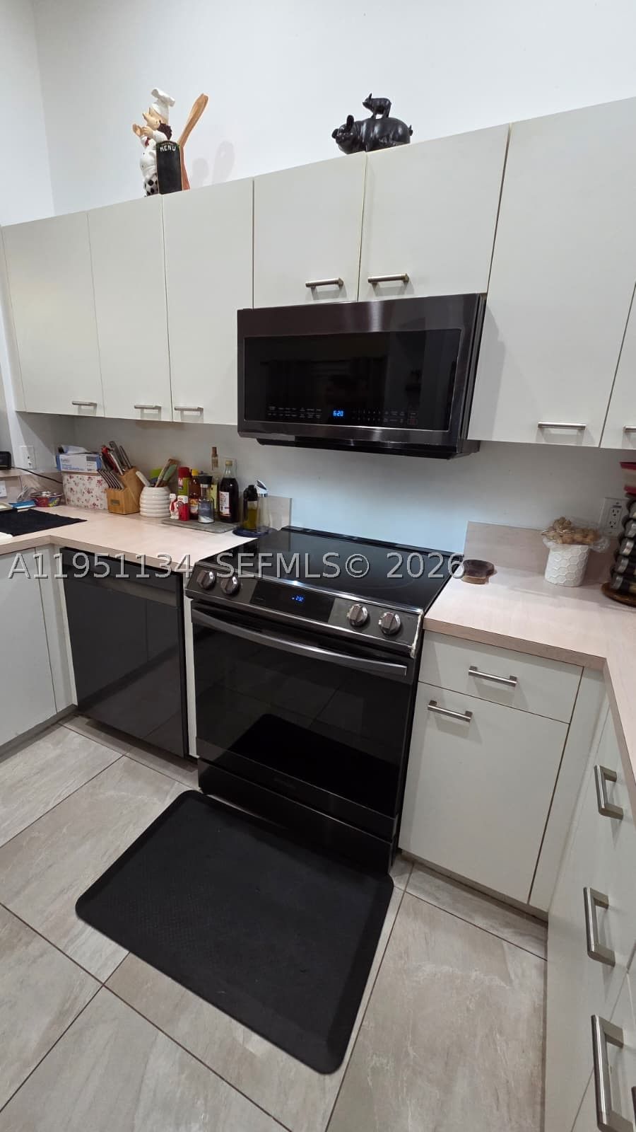 Real estate property located at 1308 Alexander Bnd, Broward, Sector 2-parcels 1 2 3 4, Weston, FL