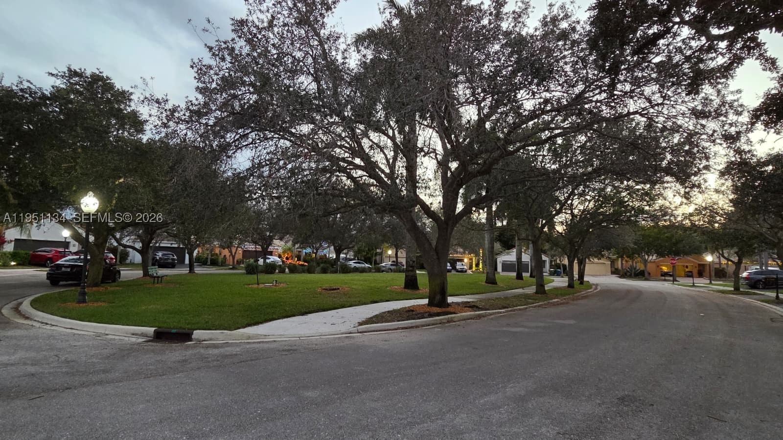 Real estate property located at 1308 Alexander Bnd, Broward, Sector 2-parcels 1 2 3 4, Weston, FL