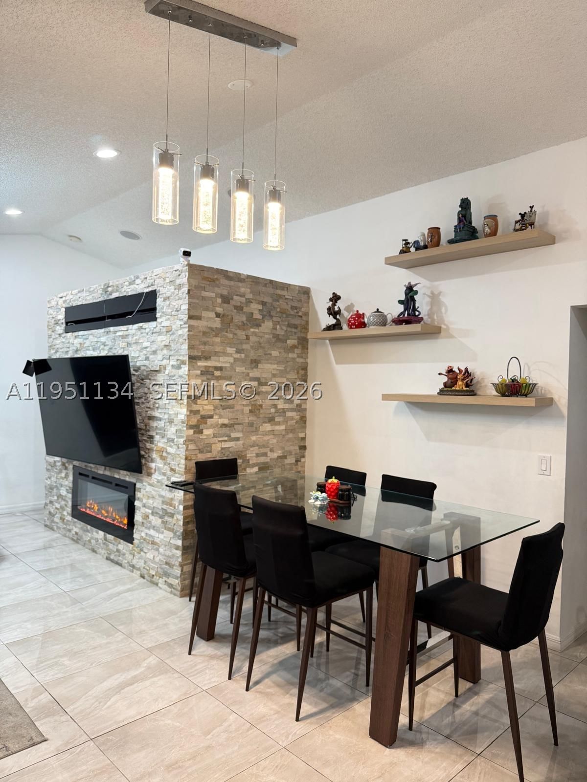 Real estate property located at 1308 Alexander Bnd, Broward, Sector 2-parcels 1 2 3 4, Weston, FL