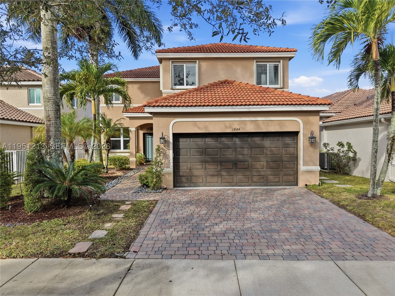 Real estate property located at 1844 Aspen Ln, Broward, Sector 2- Parcels 21b 22, Weston, FL