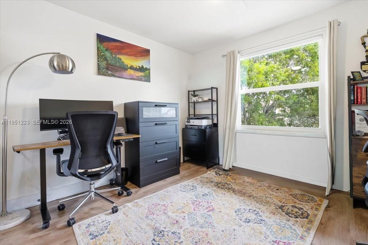 Real estate property located at 17303 6th Ct, Broward, Silver Lakes At Pembroke, Pembroke Pines, FL
