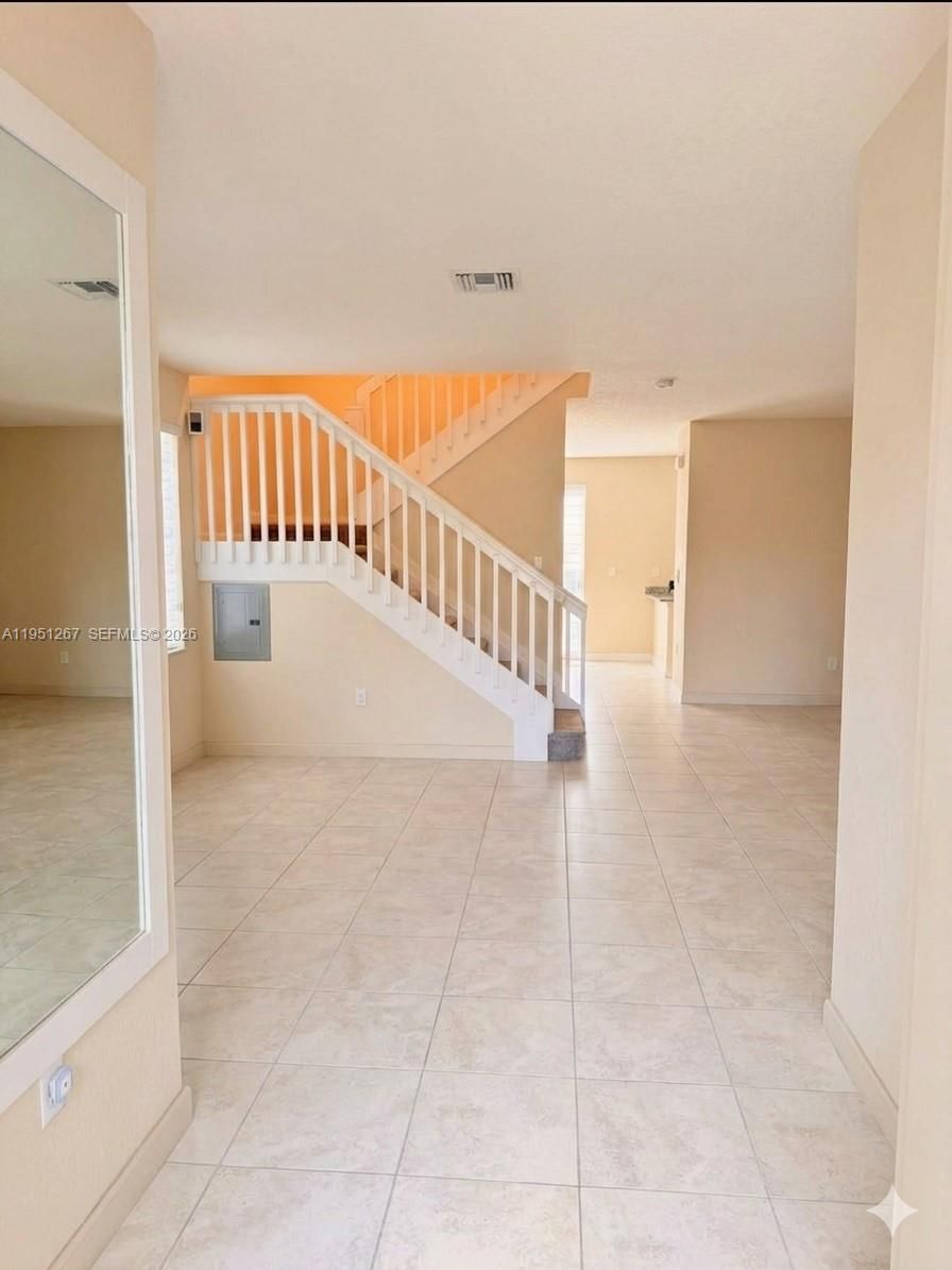 Real estate property located at 10306 33rd Ln, Miami-dade, Aquabella Section One, Hialeah, FL