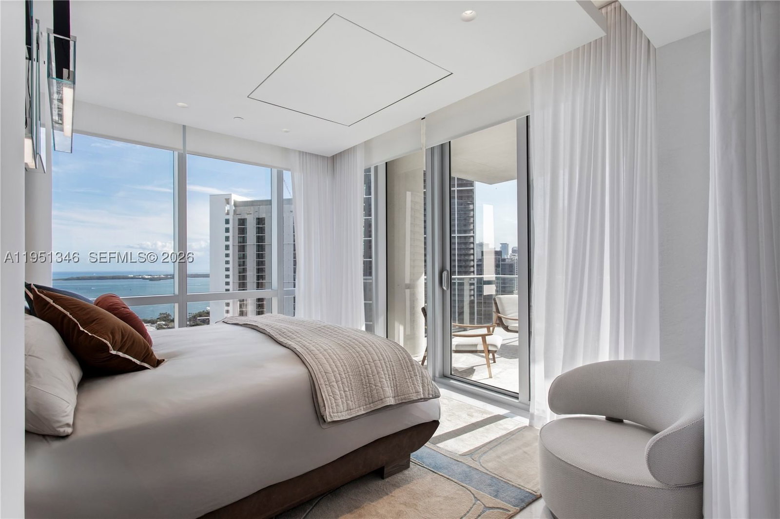 Real estate property located at 851 1st Ave #3411, Miami-dade, Paramount Miami Worldcent, Miami, FL