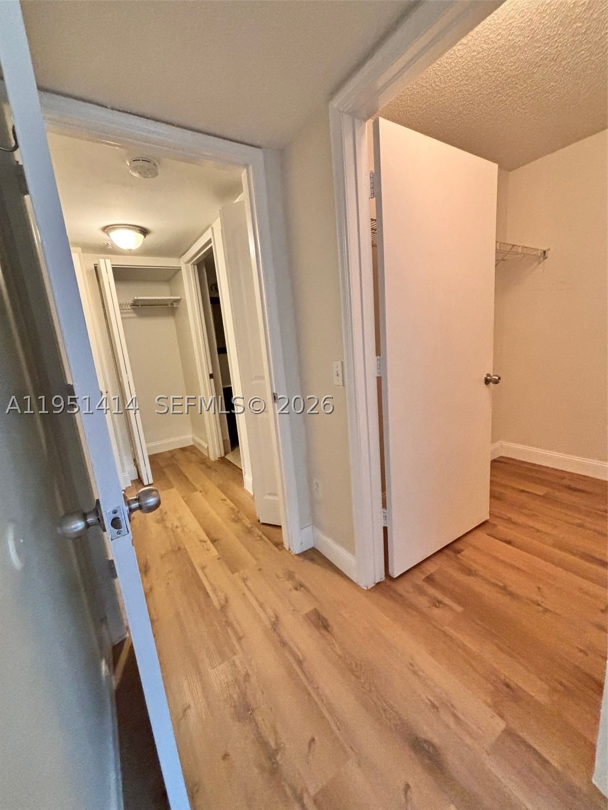 Real estate property located at 450 Park Rd #5-104, Broward, Pinehurst Club Condo, Hollywood, FL