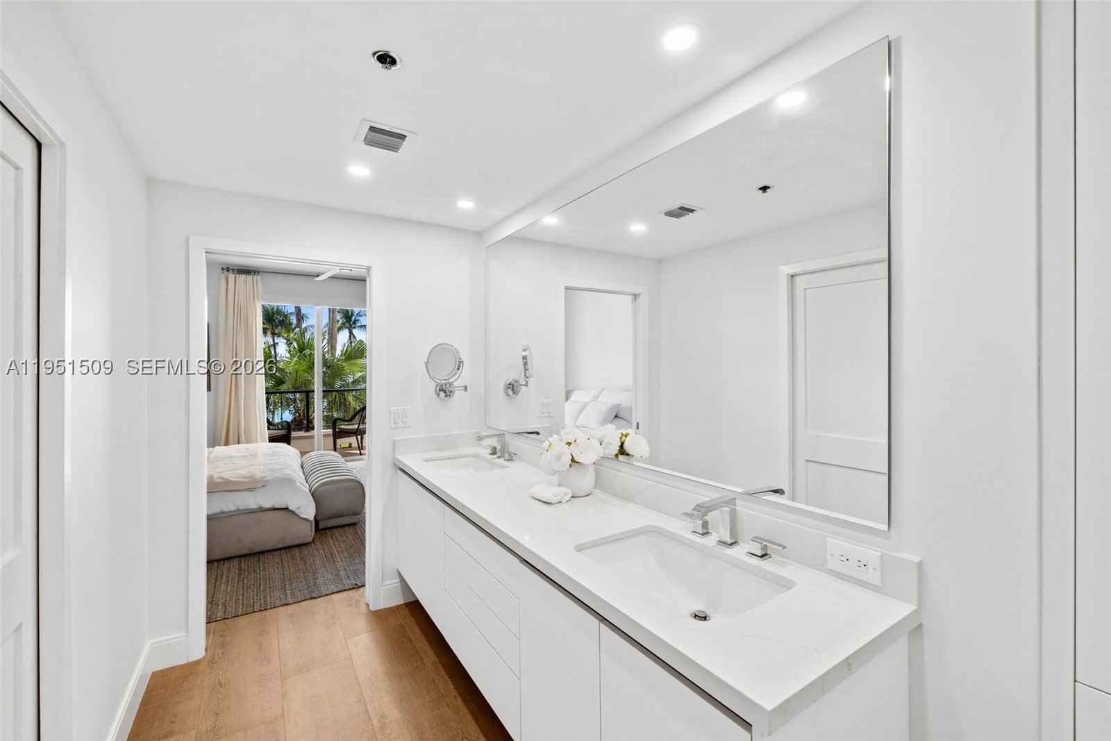 Real estate property located at 2225 Fisher Island Dr #3205, Miami-dade, Bayside Village Condo, Miami Beach, FL