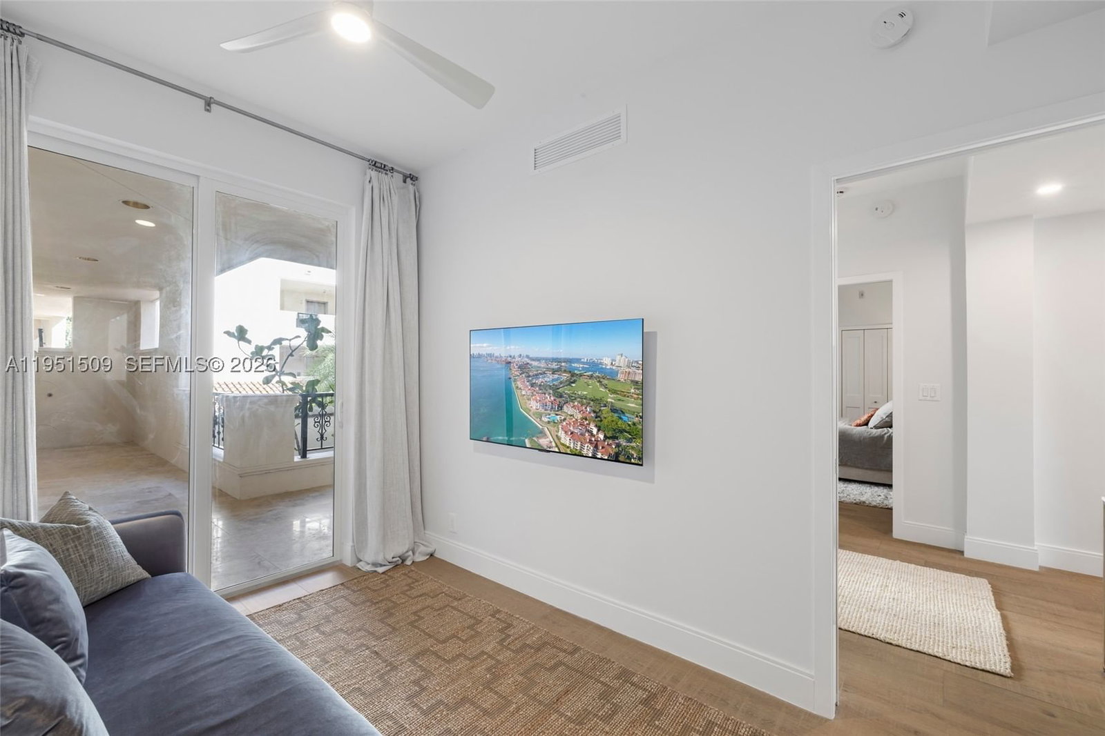 Real estate property located at 2225 Fisher Island Dr #3205, Miami-dade, Bayside Village Condo, Miami Beach, FL