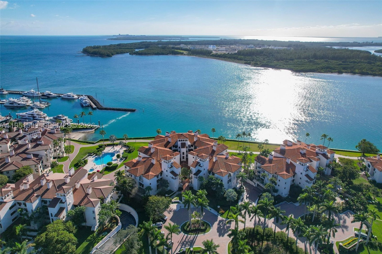 Real estate property located at 2225 Fisher Island Dr #3205, Miami-dade, Bayside Village Condo, Miami Beach, FL