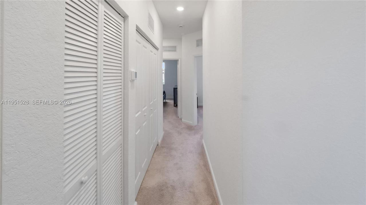 Real estate property located at 5544 27th Pl, Broward, Calcutta First Addition, Lauderhill, FL