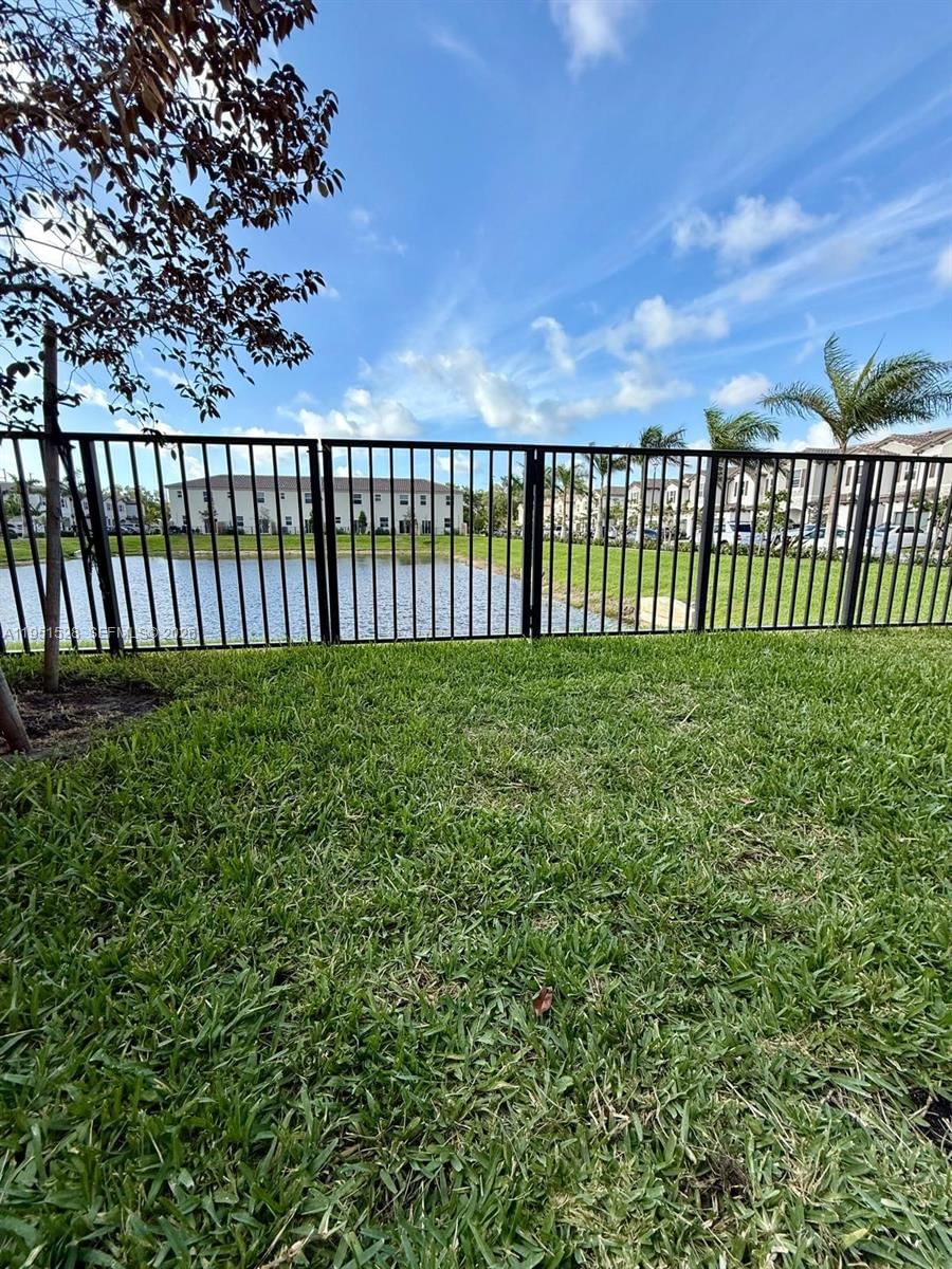 Real estate property located at 5544 27th Pl, Broward, Calcutta First Addition, Lauderhill, FL