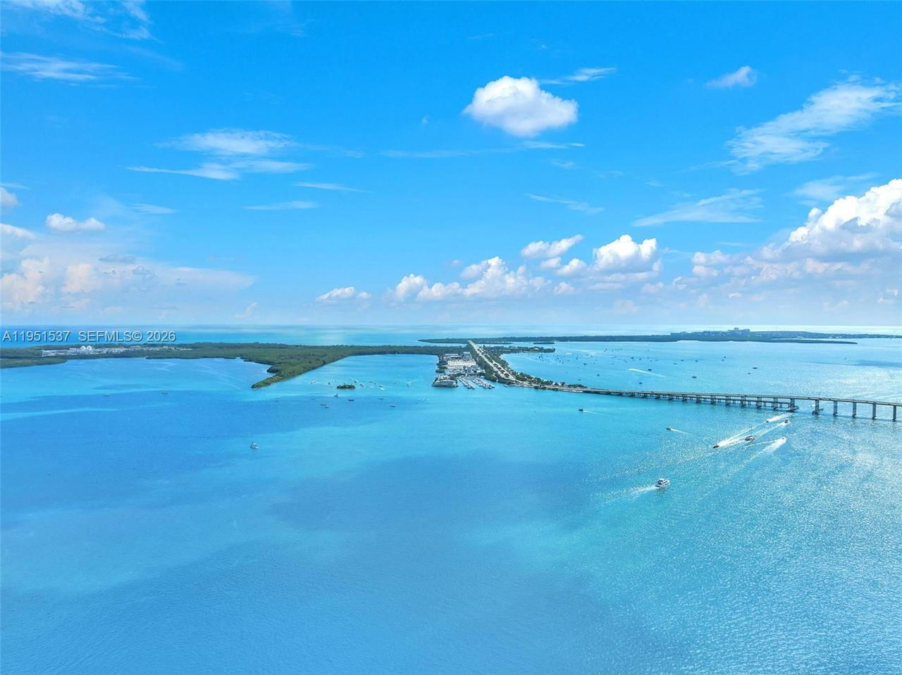 Real estate property located at 1300 Brickell Bay Dr #2507, Miami-dade, Brickellhouse Condo, Miami, FL