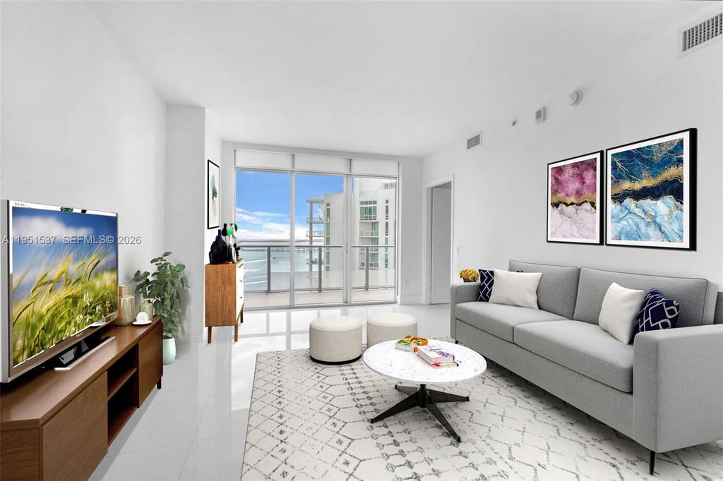 Real estate property located at 1300 Brickell Bay Dr #2507, Miami-dade, Brickellhouse Condo, Miami, FL