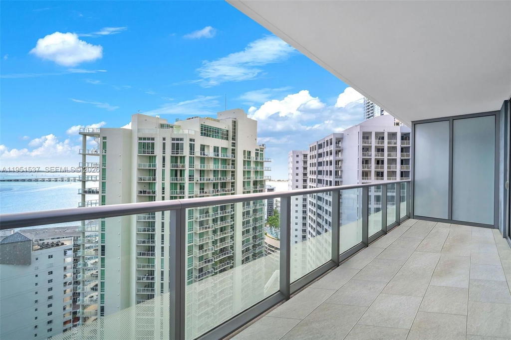 Real estate property located at 1300 Brickell Bay Dr #2507, Miami-dade, Brickellhouse Condo, Miami, FL