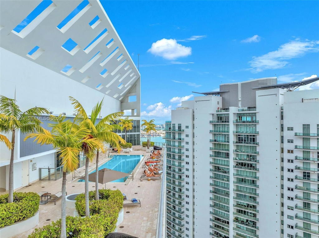 Real estate property located at 1300 Brickell Bay Dr #2507, Miami-dade, Brickellhouse Condo, Miami, FL