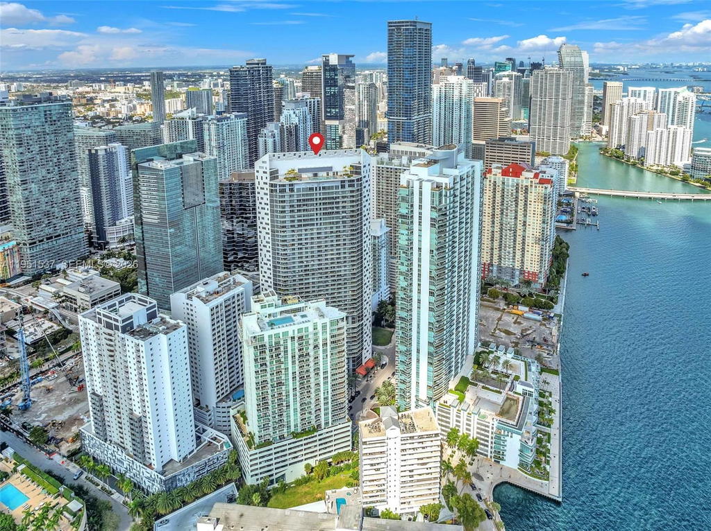 Real estate property located at 1300 Brickell Bay Dr #2507, Miami-dade, Brickellhouse Condo, Miami, FL