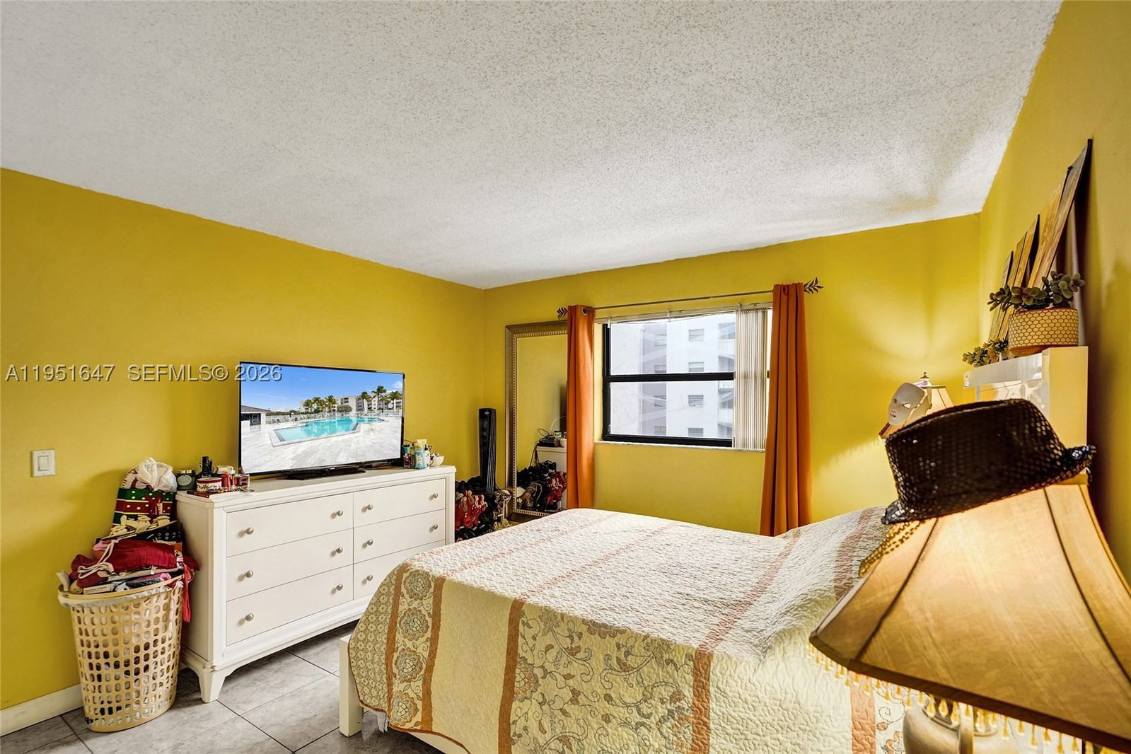 Real estate property located at 8145 7th St #315, Miami-dade, Fontainebleau Gardens Con, Miami, FL