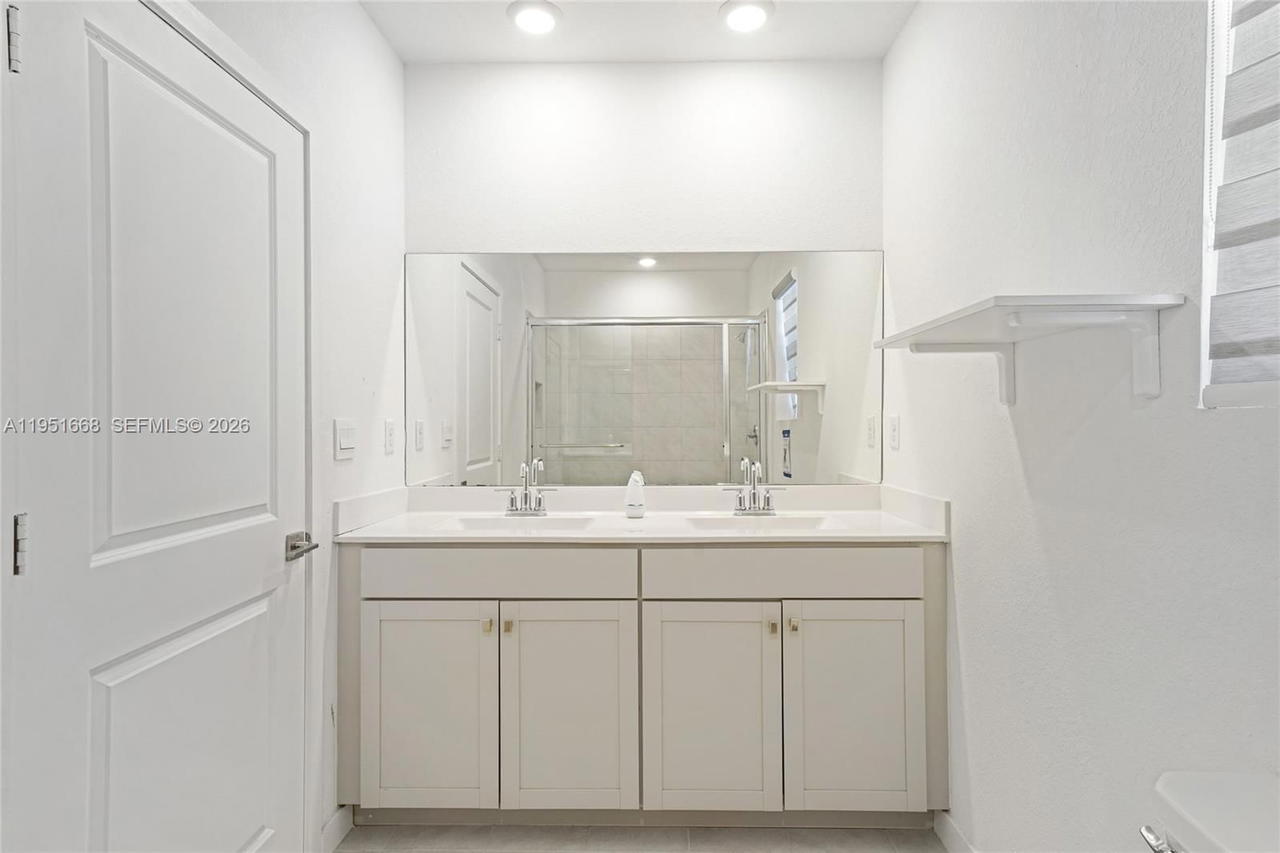 Real estate property located at 767 18th St, Miami-dade, Cedar At Keys Gate, Homestead, FL