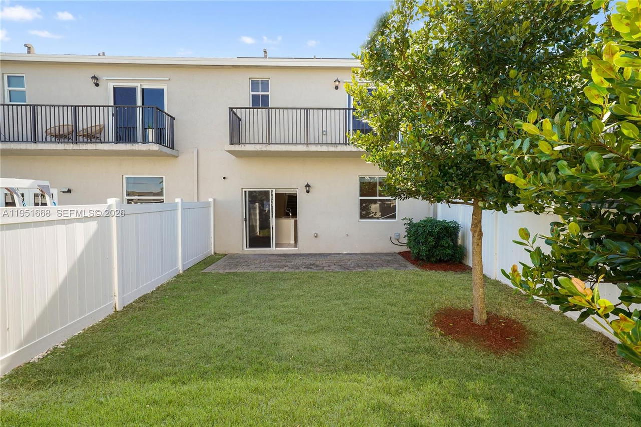 Real estate property located at 767 18th St, Miami-dade, Cedar At Keys Gate, Homestead, FL