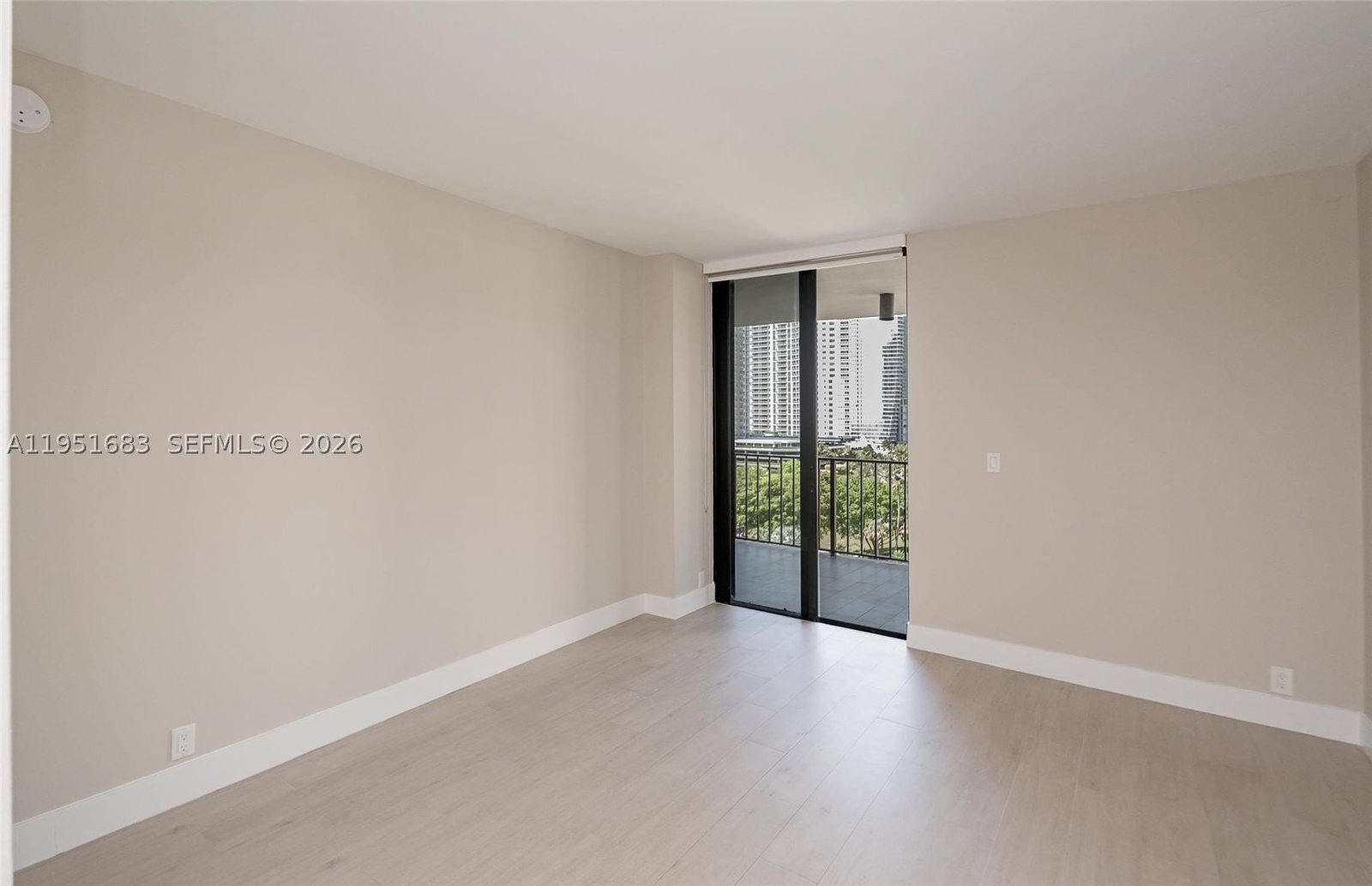 Real estate property located at 520 Brickell Key Dr A1010, Miami-dade, Brickell Key One Condo, Miami, FL