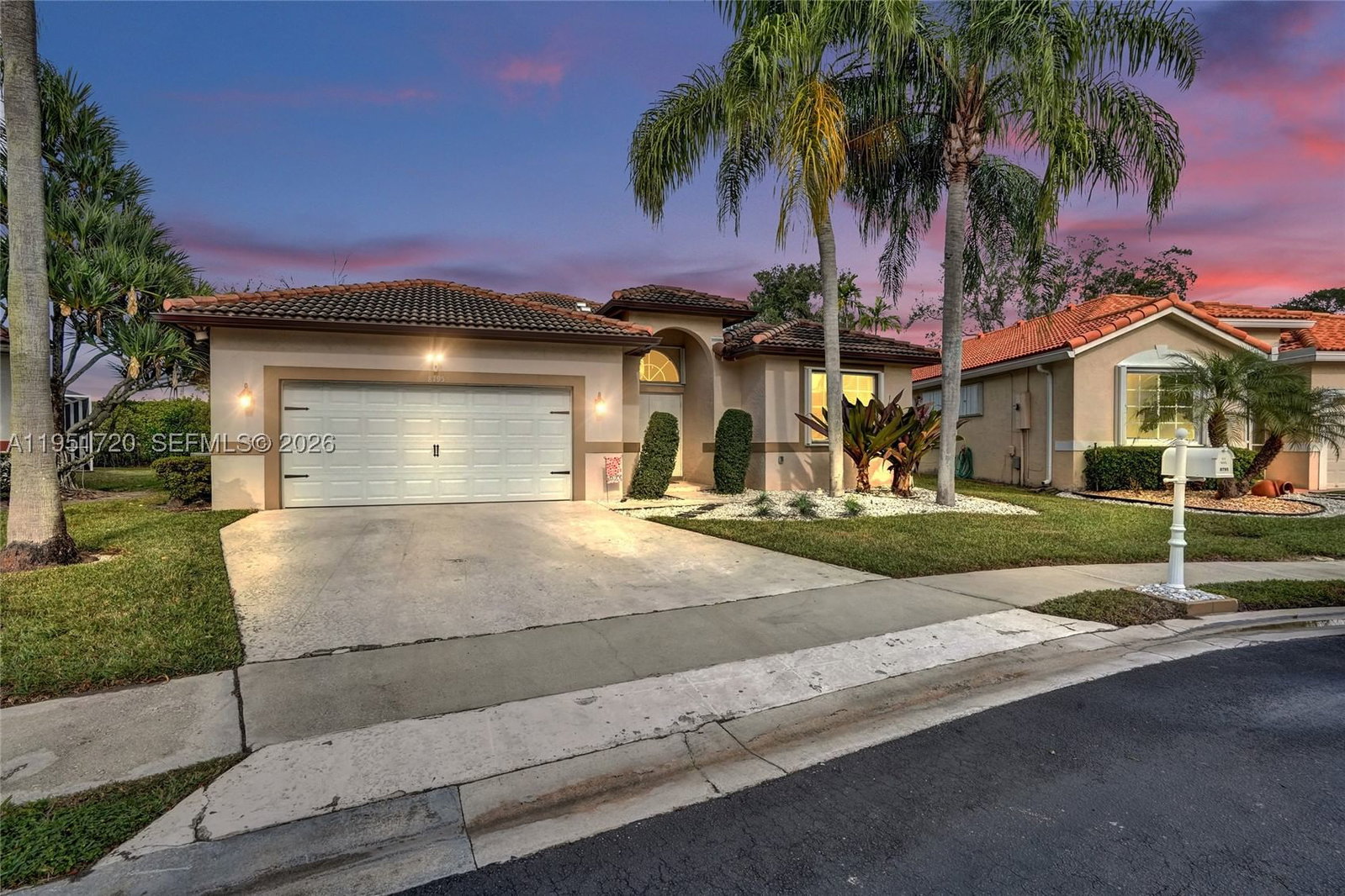 Real estate property located at 8795 76th Pl, Broward, Woodmont Tract 67, Tamarac, FL