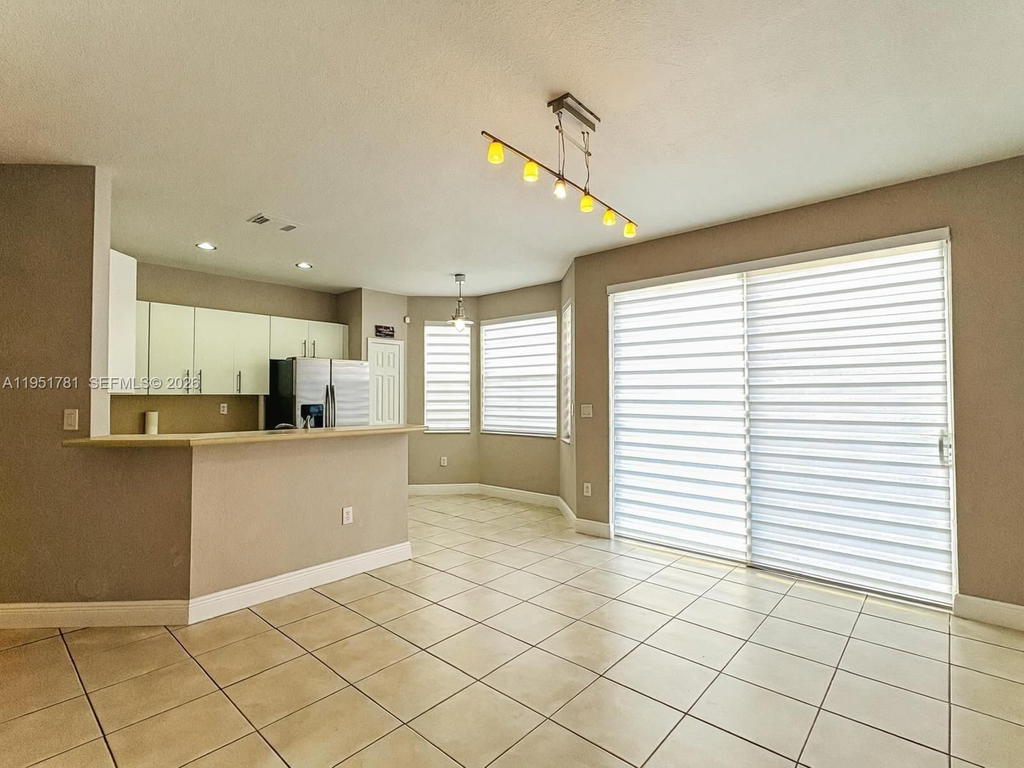 Real estate property located at 16603 79th Ter, Miami-dade, Kendalland, Miami, FL