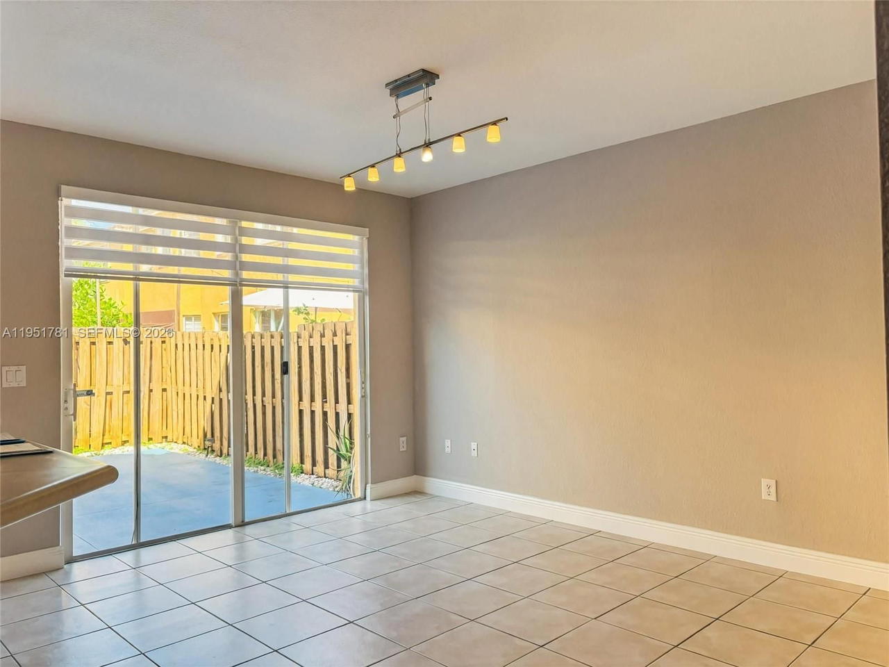 Real estate property located at 16603 79th Ter, Miami-dade, Kendalland, Miami, FL