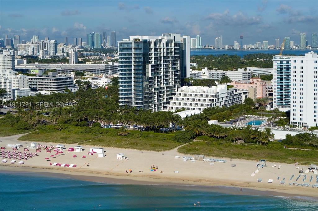 Real estate property located at 2201 Collins Ave #1511, Miami-dade, 2201 Collins Ave Condo, Miami Beach, FL