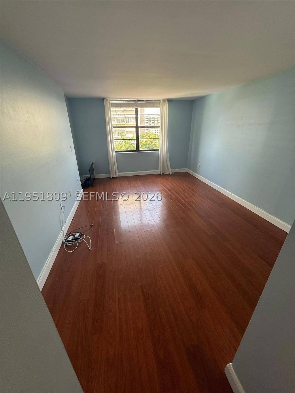 Real estate property located at 2333 Brickell Ave #602, Miami-dade, Brickell Bay Club Condo, Miami, FL