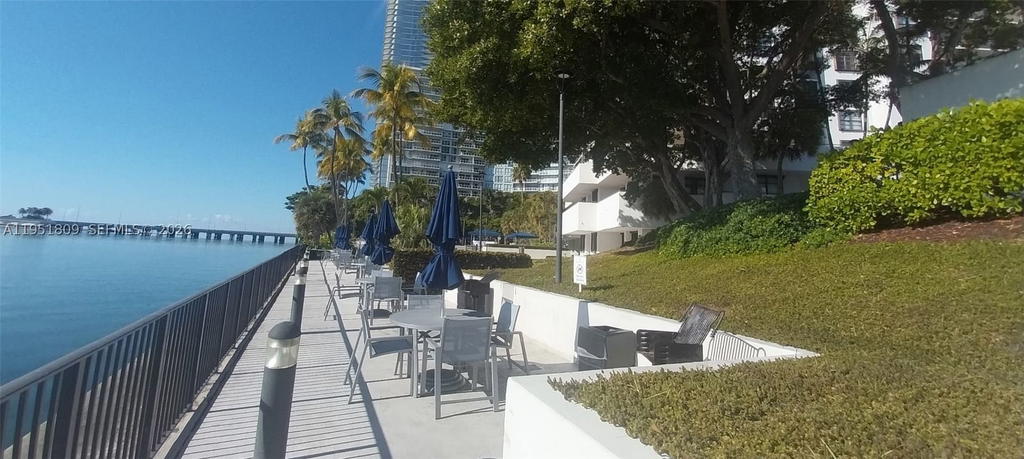 Real estate property located at 2333 Brickell Ave #602, Miami-dade, Brickell Bay Club Condo, Miami, FL