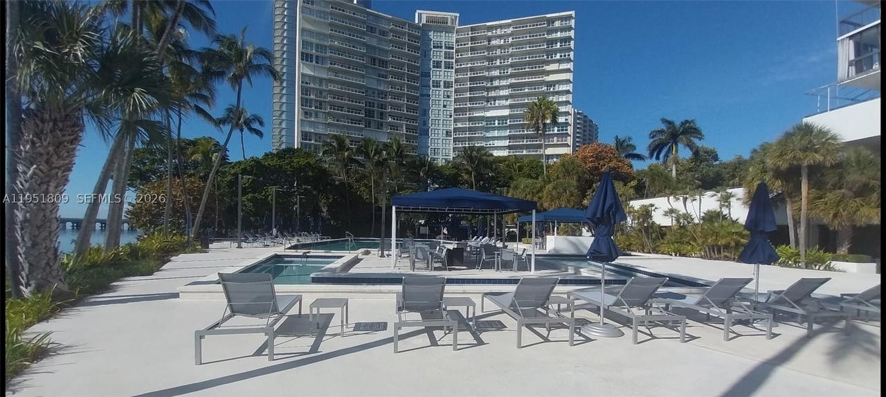 Real estate property located at 2333 Brickell Ave #602, Miami-dade, Brickell Bay Club Condo, Miami, FL