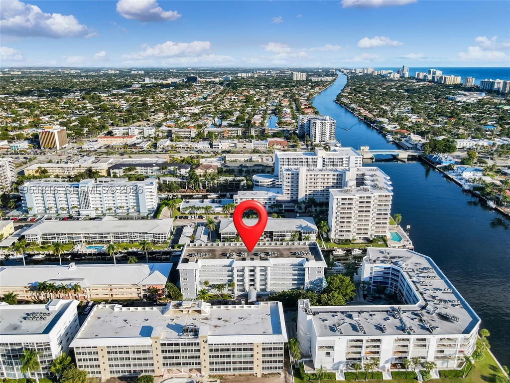 Real estate property located at 3101 47th Ct #303, Broward, Wilshire East Condo, Fort Lauderdale, FL