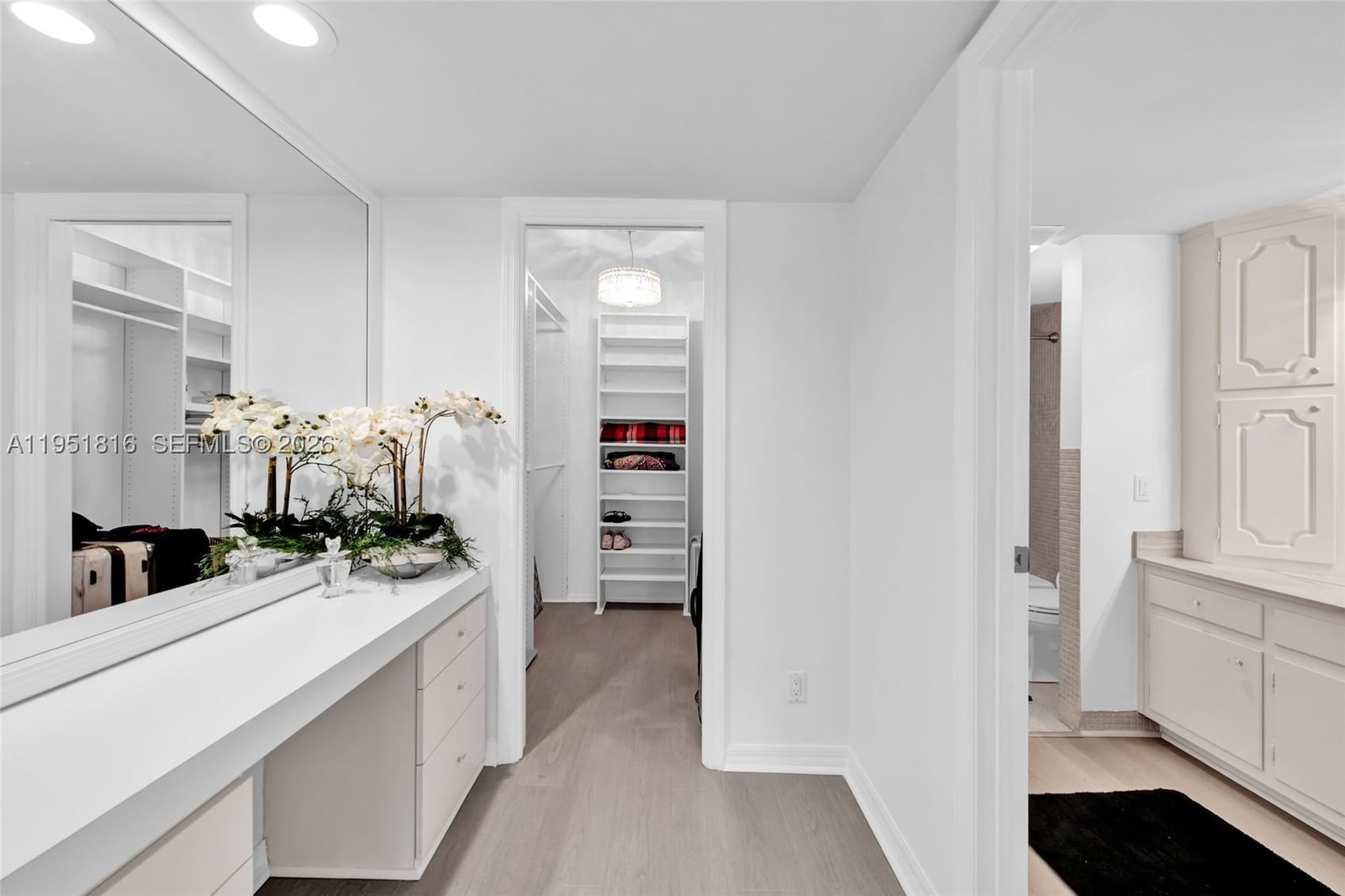 Real estate property located at 3101 47th Ct #303, Broward, Wilshire East Condo, Fort Lauderdale, FL