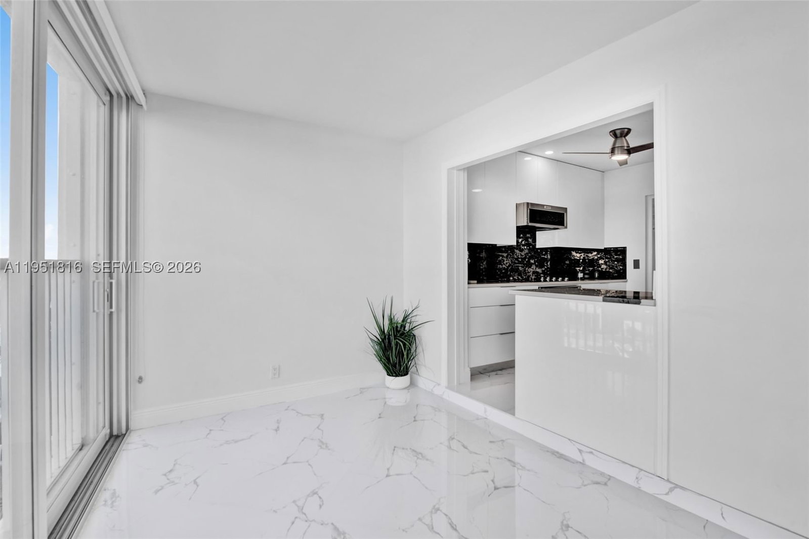 Real estate property located at 3101 47th Ct #303, Broward, Wilshire East Condo, Fort Lauderdale, FL