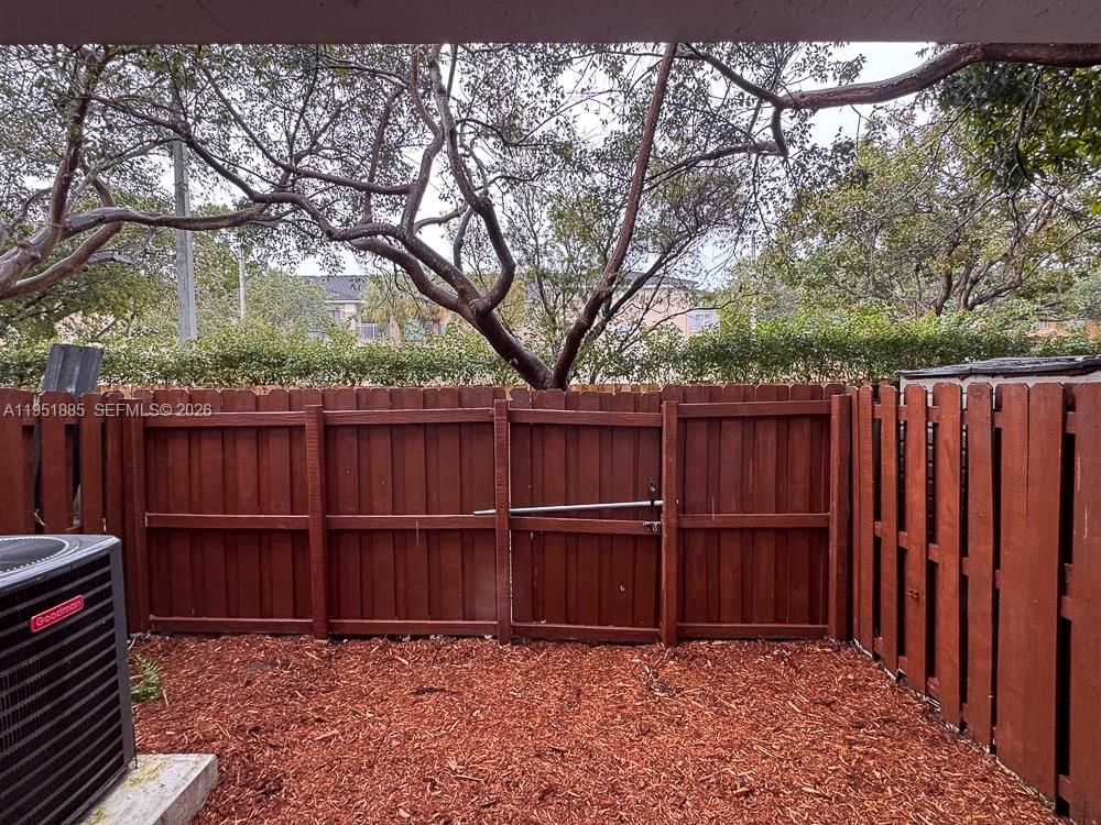 Real estate property located at 12055 140th Ter #7-20, Miami-dade, Bonita Villas Condo, Miami, FL