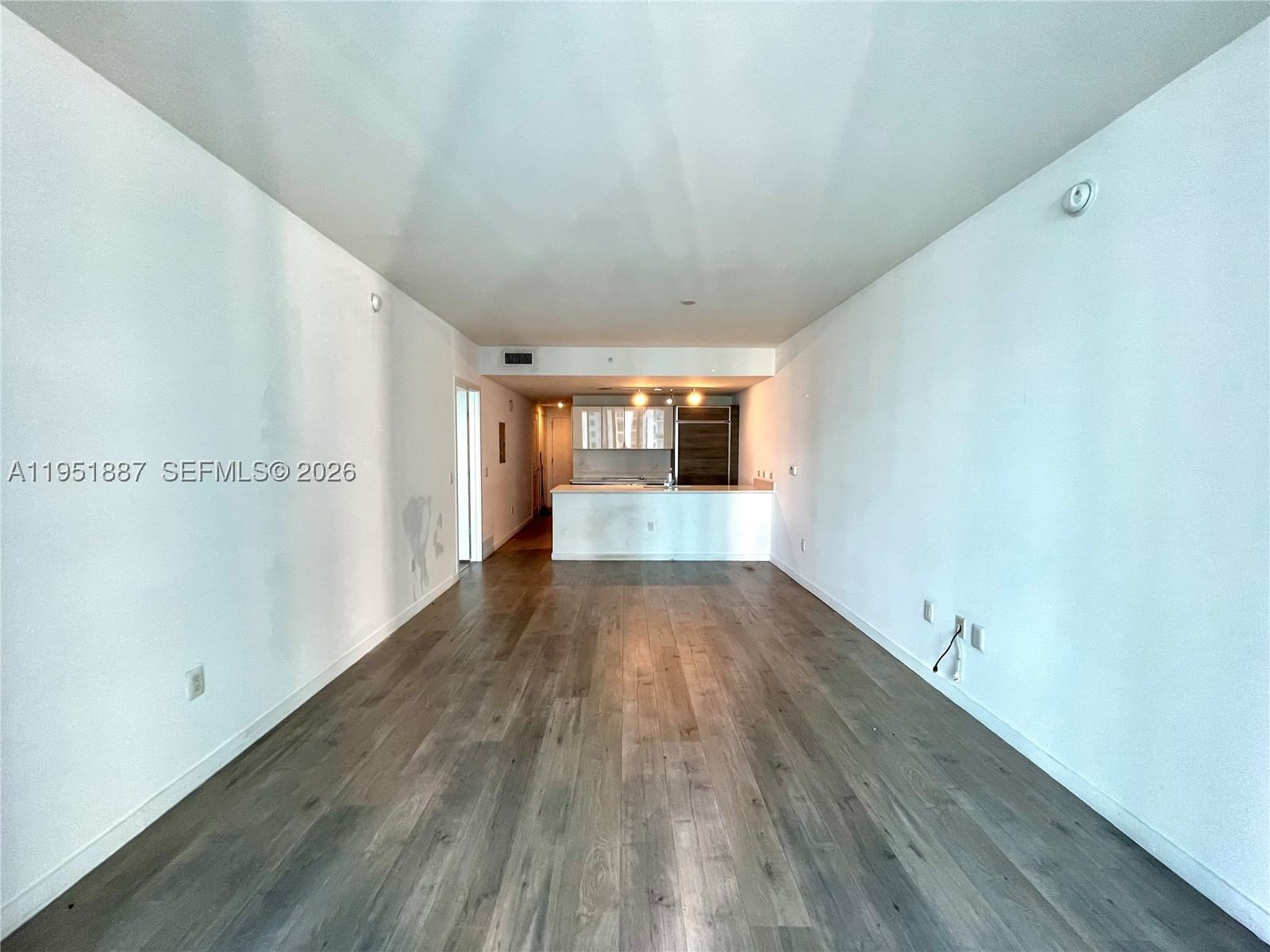 Real estate property located at 1100 Miami Ave #2111, Miami-dade, 1100 Millecento Residence, Miami, FL