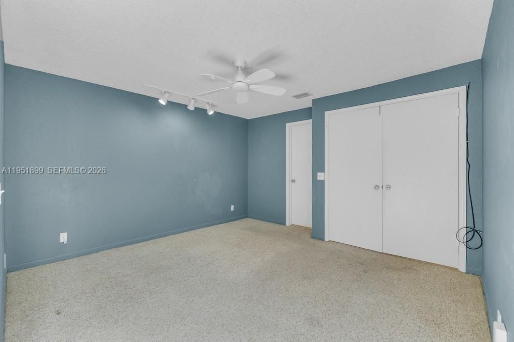 Real estate property located at 8209 Waterford Ave, Broward, Waterford, Tamarac, FL