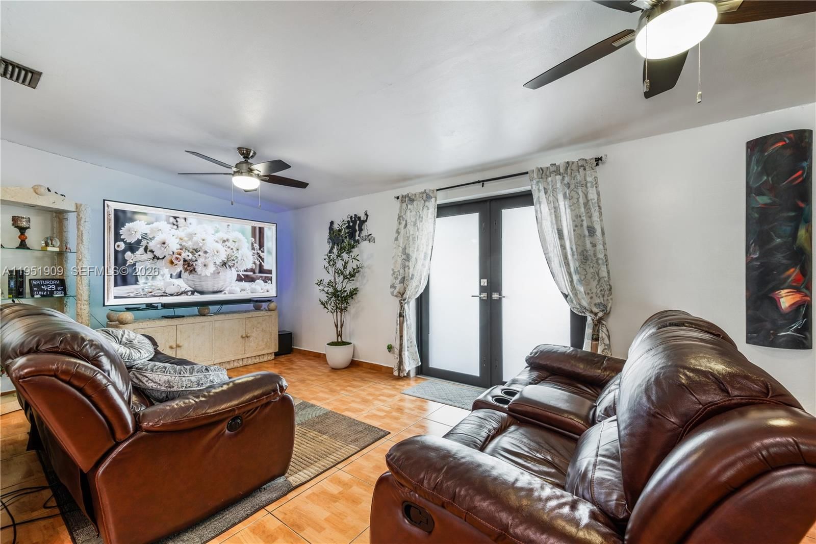 Real estate property located at 8065 14th Ct, Miami-dade, Palm Springs Lakes 2nd Ad, Hialeah, FL