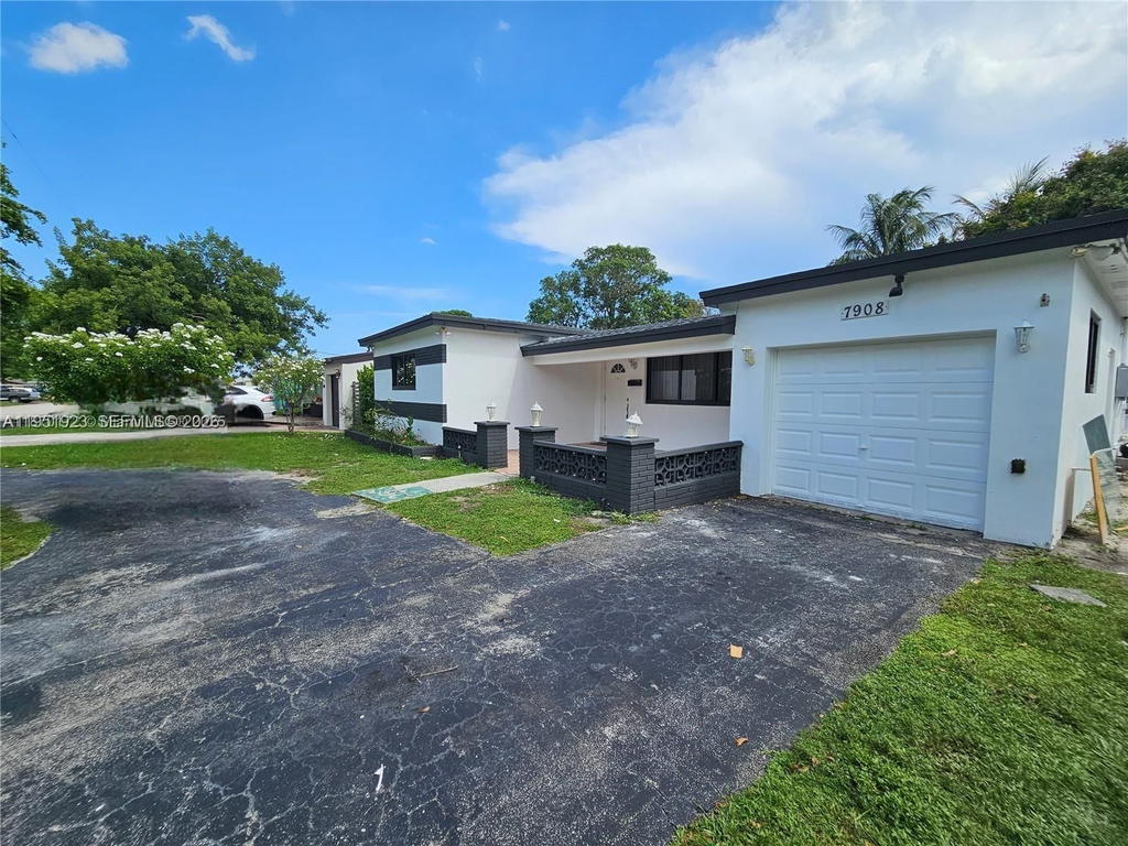Real estate property located at 7908 Granada Blvd, Broward, Miramar Sec 10, Miramar, FL