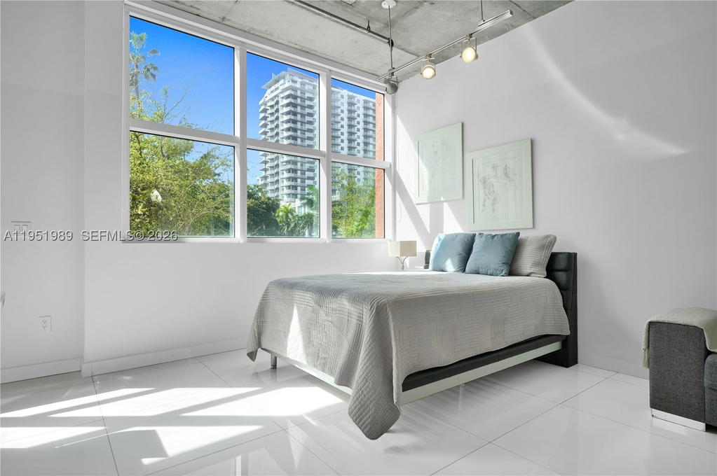 Real estate property located at 2001 Biscayne Blvd #3213, Miami-dade, Cite Condo, Miami, FL