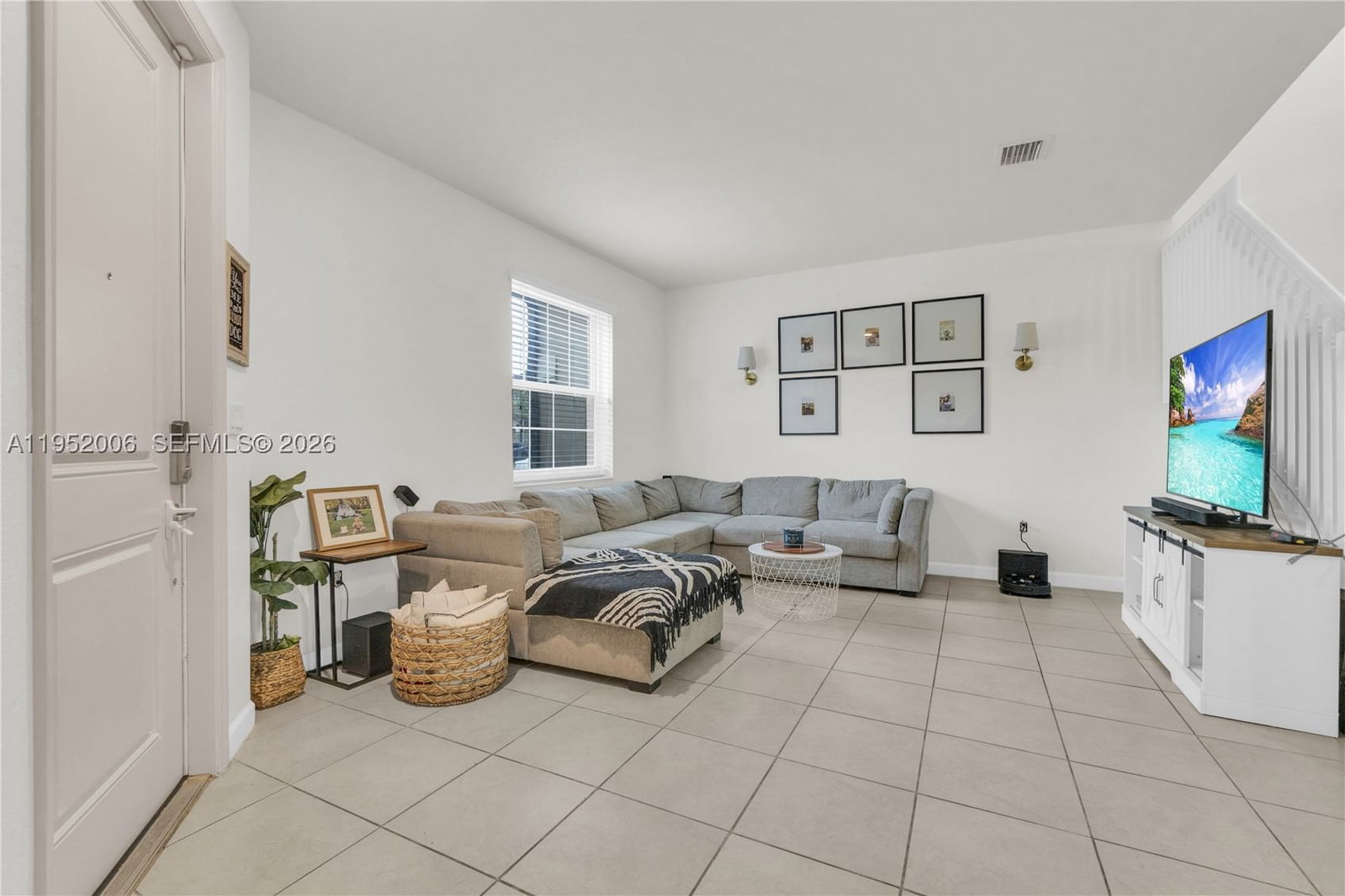 Real estate property located at 25013 114th Ct, Miami-dade, Coco Palm Estates, Homestead, FL